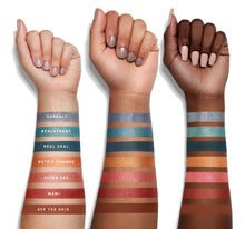 Load image into Gallery viewer, 35H HOT SPOT ARTISTRY PALETTE