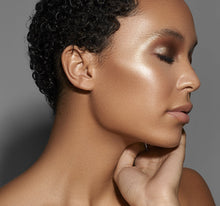 Load image into Gallery viewer, ILLUMINATING VEIL - RADIANCE