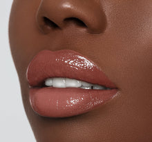 Load image into Gallery viewer, LIP GLOSS - FREESTYLE