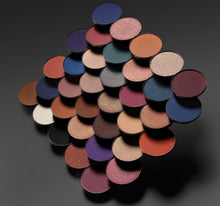 Load image into Gallery viewer, 35V STUNNING VIBES ARTISTRY PALETTE