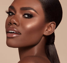 Load image into Gallery viewer, ACCENT LIGHT HIGHLIGHTER PALETTE - THE FLARE
