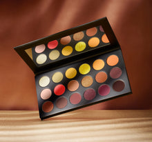 Load image into Gallery viewer, 18S SUNSET BEATS ARTISTRY PALETTE
