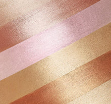 Load image into Gallery viewer, BRETMAN&#39;S BABE IN PARADISE HIGHLIGHTER PALETTE
